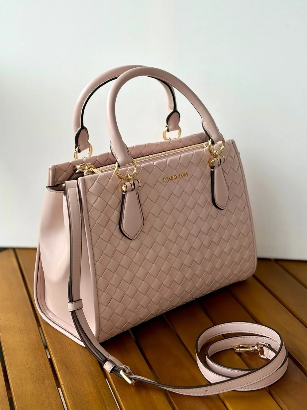 MICHAEL KORS OUTLET Marilyn Medium Woven Satchel